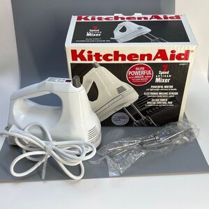New in Box KitchenAid hand mixer Artisan 7 speed KHM7T tested digital control